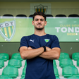 Christian Marques, central de 22 anos, chega a Tondela depois de época e meia ao serviço dos suíços do Yverdon