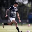 Rafael Venâncio, jogador do Corinthians, perto do Famalicão Foto: Instagram Rafael Venâncio