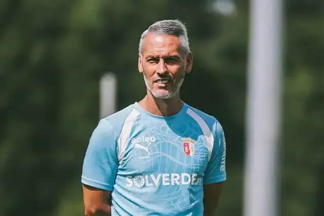 Carlos Vicens diz que o SC Braga está pronto para o primeiro desafio oficial da nova época — Foto: SC Braga