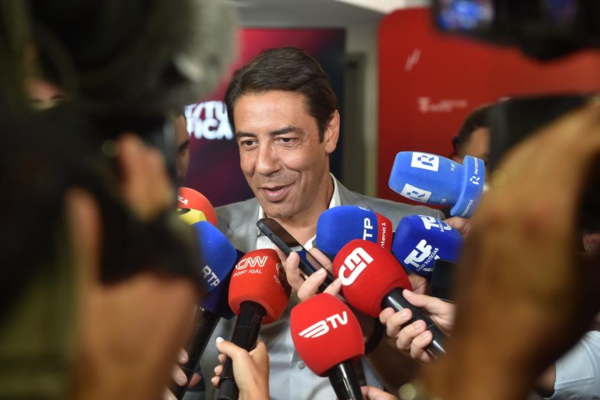Rui Costa abordou o mercado do Benfica à margem da apresentação do lançamento do Benfica Institute for Sport Excellence. FOTO: Miguel Nunes/A BOLA