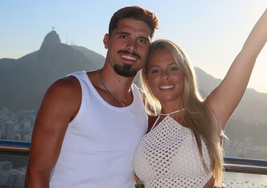 Carolina Silva e Pedro Neto no Rio de Janeiro (Foto: carolina.csilva/Instagram)