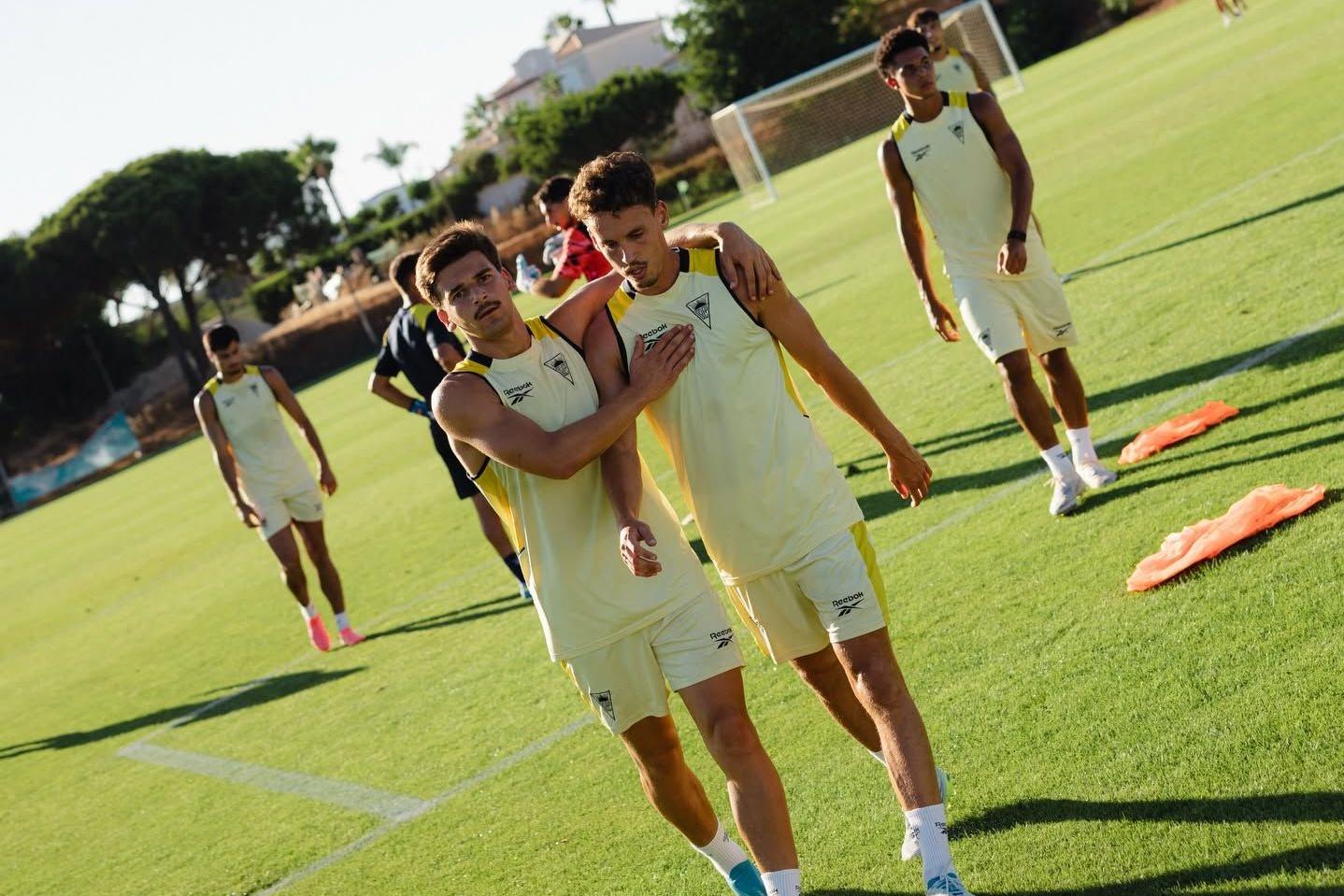 Canarinhos cumpriram estágio de pré-época no Algarve - Foto: Estoril SAD