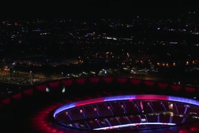 Tatiana Pinto e Julian Álvarez juntos na apresentação dos reforços do Atlético de Madrid