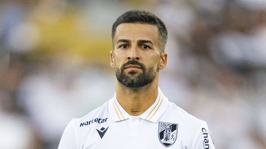 Destaques do V. Guimarães: Tiago Silva comandou orquestra que ficou sem som