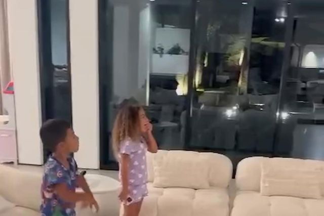 Cristiano Ronaldo já recebeu placa de ouro para criadores no Youtube