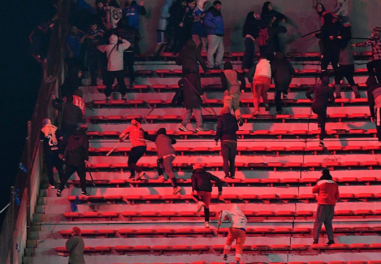 Distúrbios no Independiente-Universidad de Chile