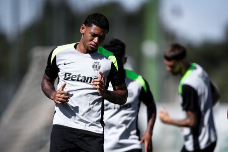 Rayan Lucas continua integrado no treino do Sporting