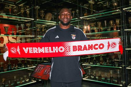Ex-Sporting é reforço do Benfica