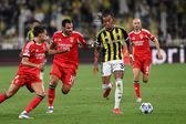 Preocupação defensiva do Benfica em Istambul passou por todos os jogadores, incluindo o grego Vangelis Pavlidis