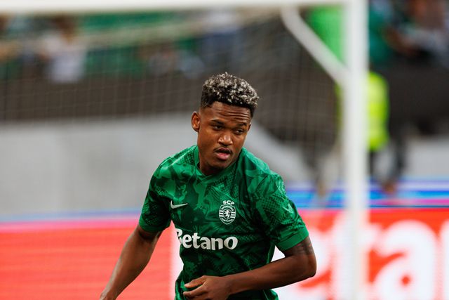 Geny Catamo, extremo de 24 anos, tem contrato com o Sporting válido até junho de 2028 e cláusula  de 60 milhões de euros - Foto: IMAGO