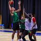 Rúben Prey e Neemias Queta em confronto de postes no estágio da Seleção      Fotografia FPB