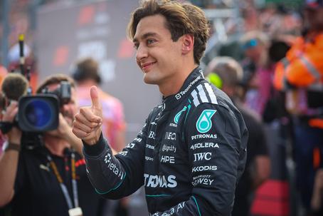 George Russell naturalmente satisfeito com a prestação em Zandvoort     Fotografia Imago