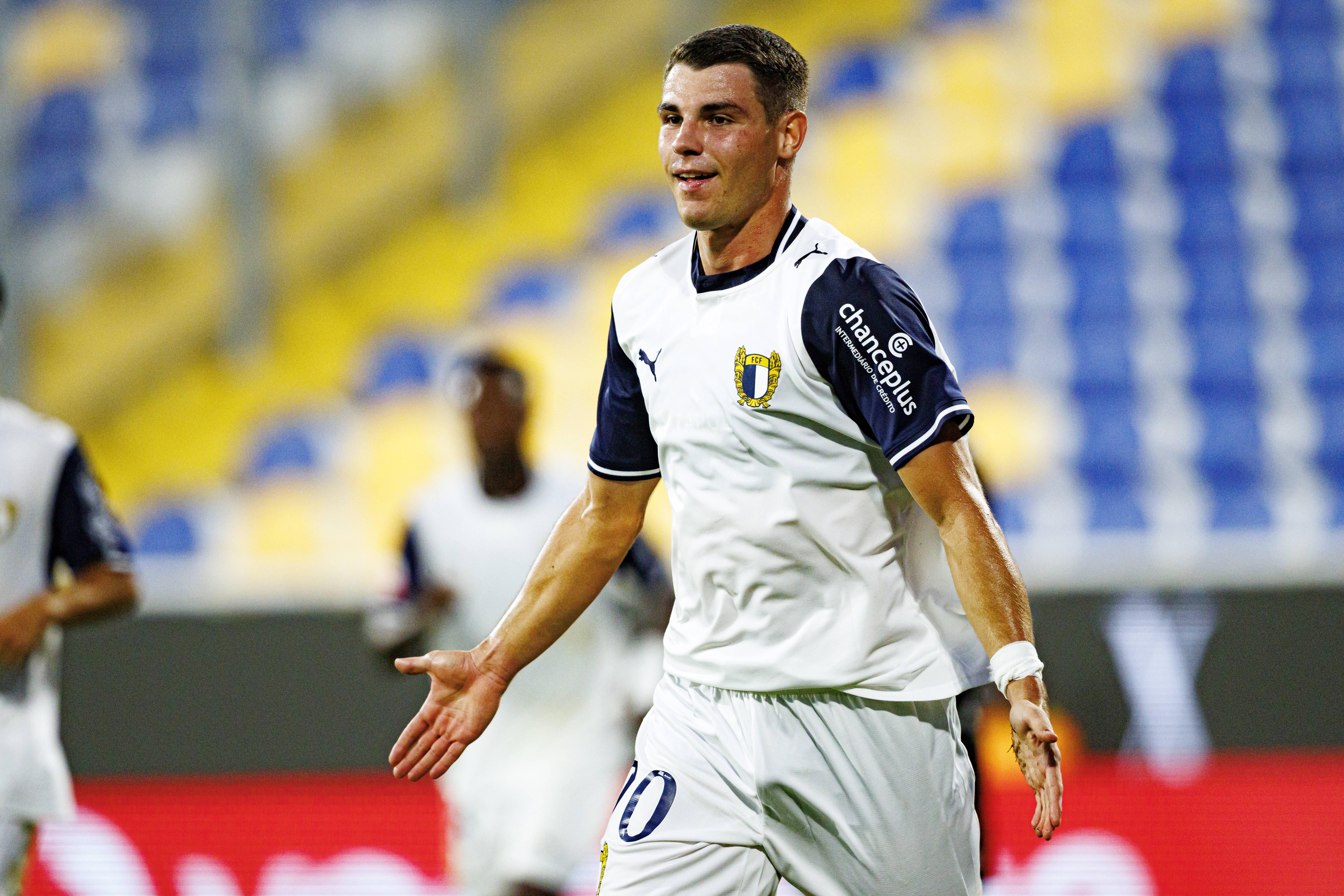 Georgios Koutsias diz que o Famalicão está preparado para ir ao terreno do Santa Clara conquistar a primeira vitória na Liga