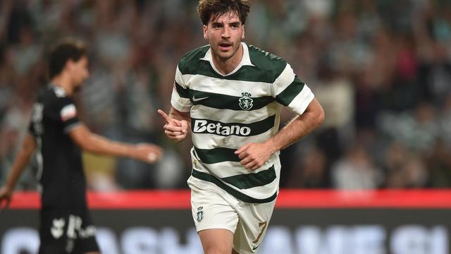 Fotis Ioannidis marcou nos dois primeiros encontros dos leões  (Foto: Miguel Nunes)