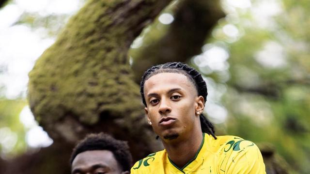 Amarelo e verde: Moreirense apresenta equipamento alternativo