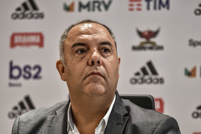 Vice-presidente do Flamengo conta versão sobre agressão a adepto