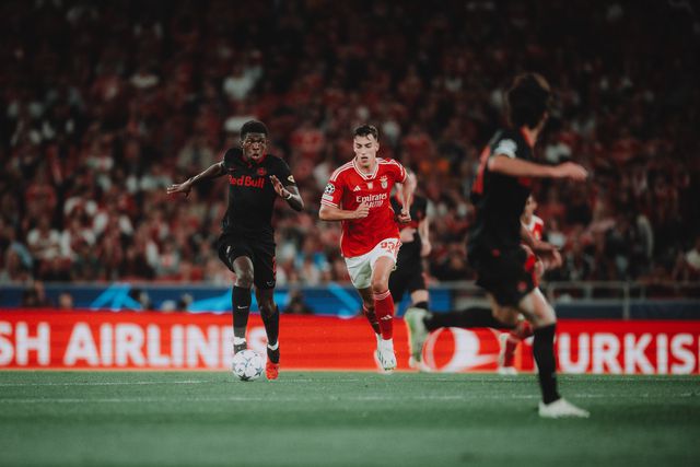 Benfica em alerta: Musa saiu lesionado