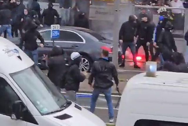 Mais de 100 adeptos da Fiorentina detidos na Bélgica