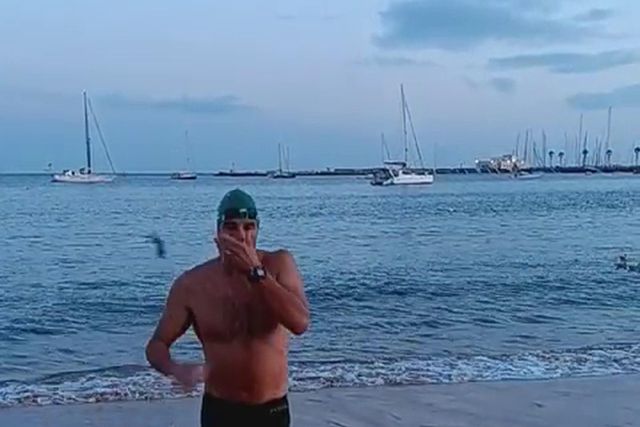 Miguel Arrobas na ultramaratona de águas abertas Lisboa Cascais