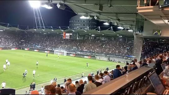 Jogadores recolhem aos balneários