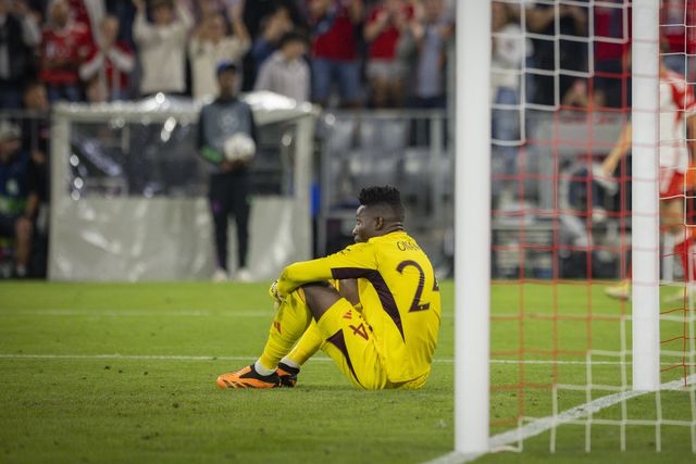 Ten Hag defende Onana