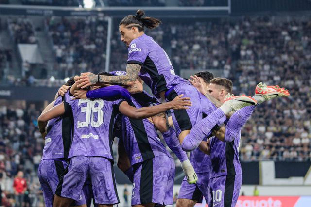 Darwin Núñez e Luis Díaz marcaram na vitória do Liverpool em casa do LASK Linz (3-1)