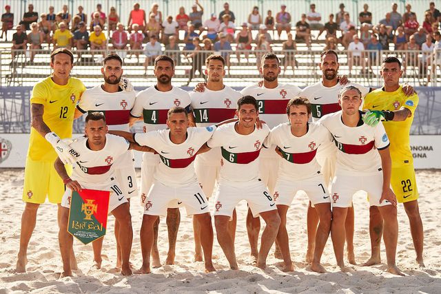 Portugal invicto na fase de grupos