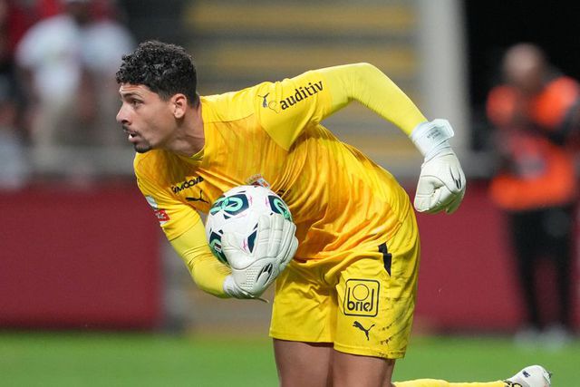 Matheus deixa 'recado' a Roberto Martínez