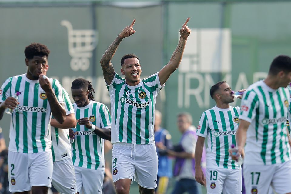 Destaques do Rio Ave: Vrousai procura tanto que até encontra Clayton sem querer