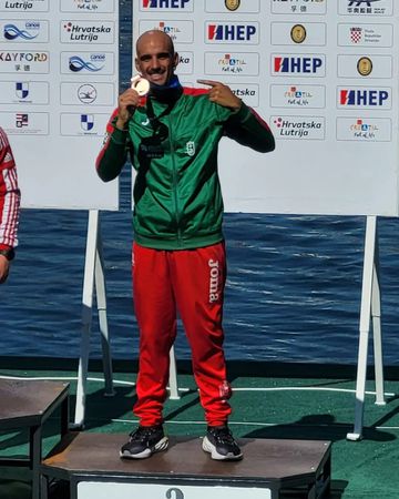 Mundial de canoagem: «Este bronze é para os meus colegas bombeiros»