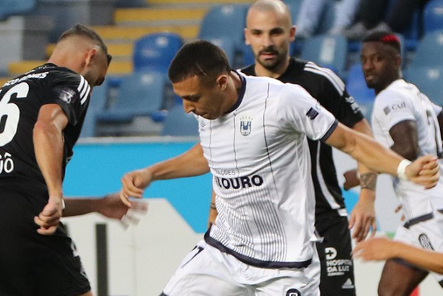 Taça de Portugal: Académica faz sofrer Torreense, mas acaba eliminada no prolongamento