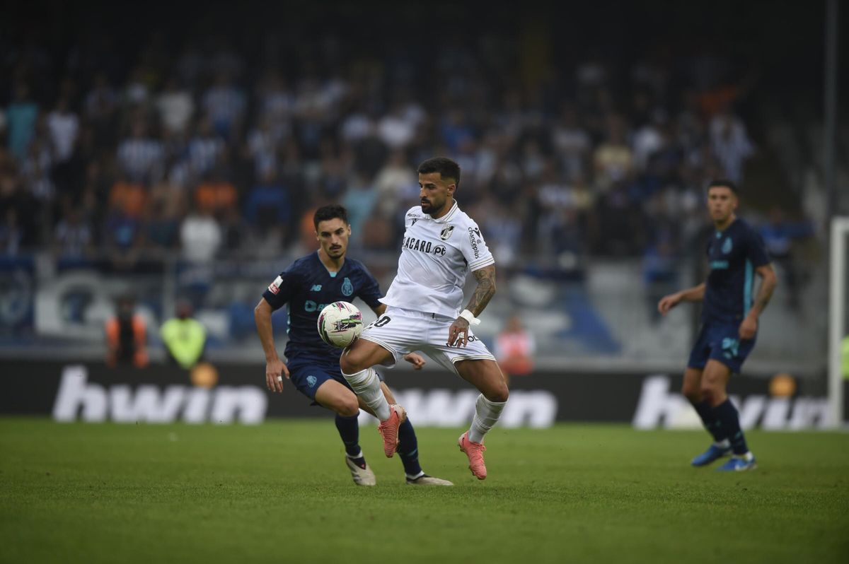 V. GUIMARÃES-FC PORTO, 0-3 Tiago Silva: «Resultado um pouco pesado, apesar de justo»