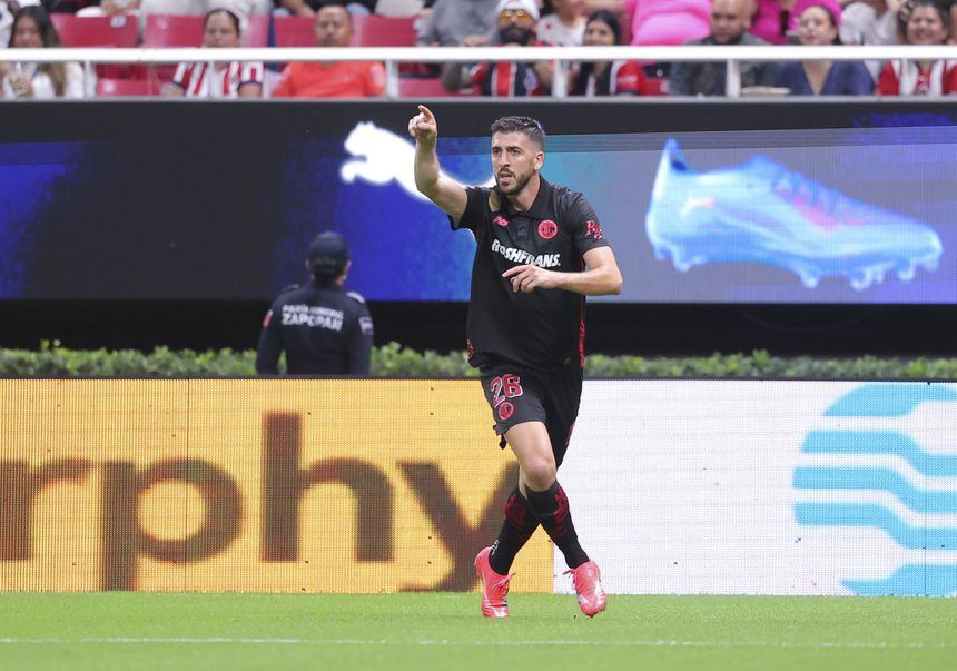 Paulinho marcou no regresso à equipa após lesão - Foto: Toluca