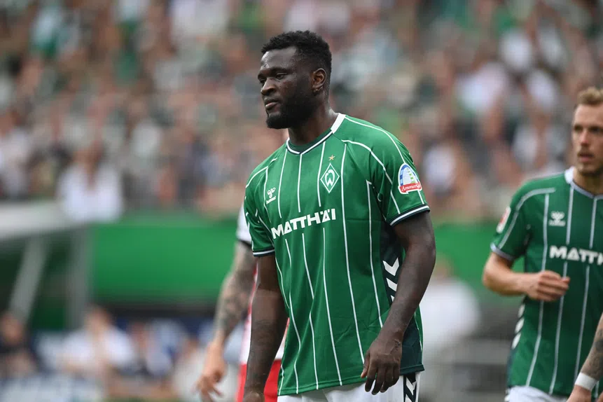 Boniface: 4 mulheres? Que penalty, amigo!