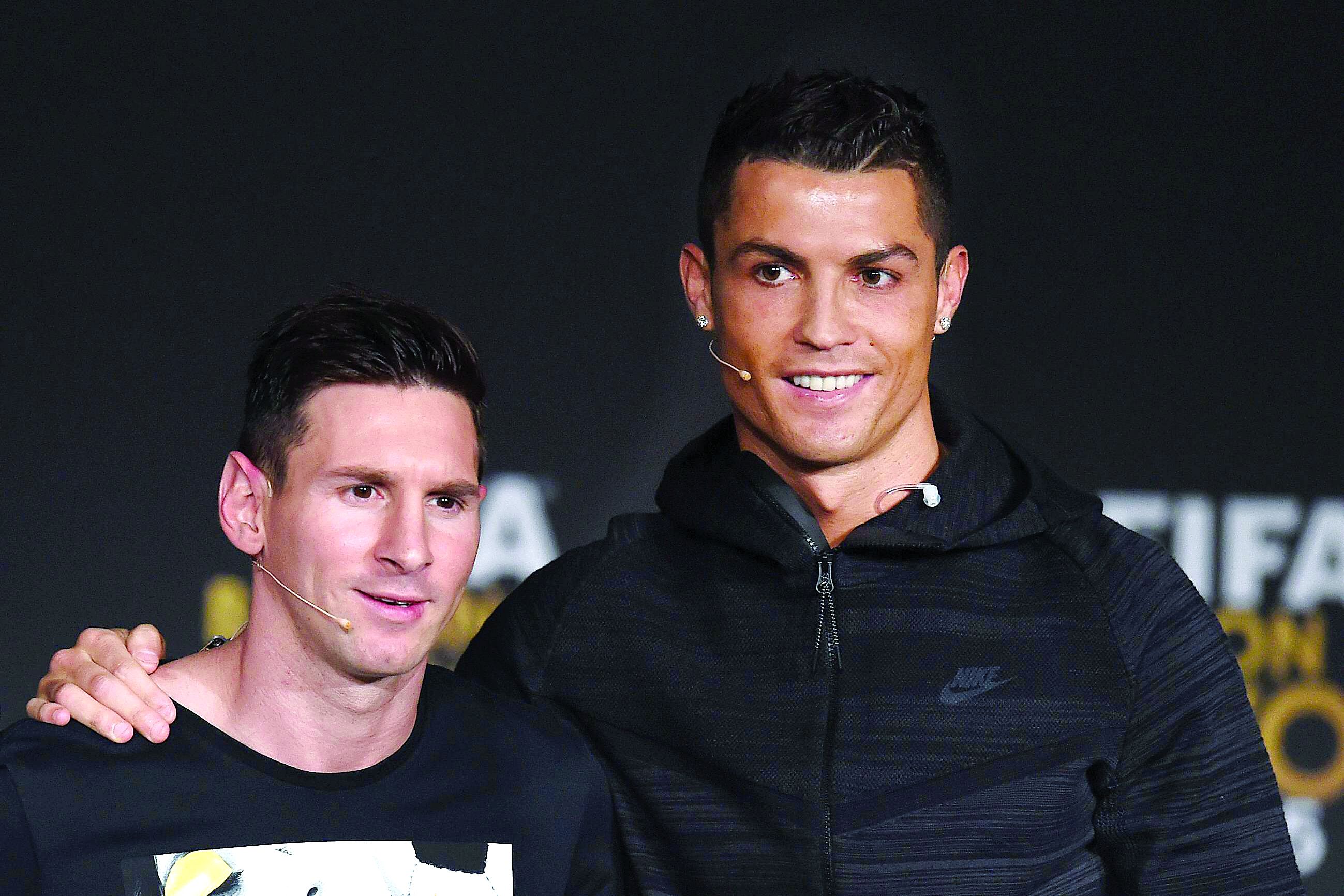 Messi e Cristiano quando os prémios eram 'a doer'. Foto: IMAGO