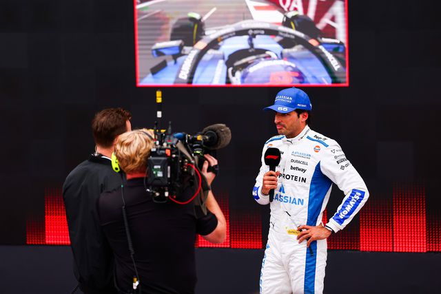 Carlos Sainz: «Não consigo descrever a minha felicidade»