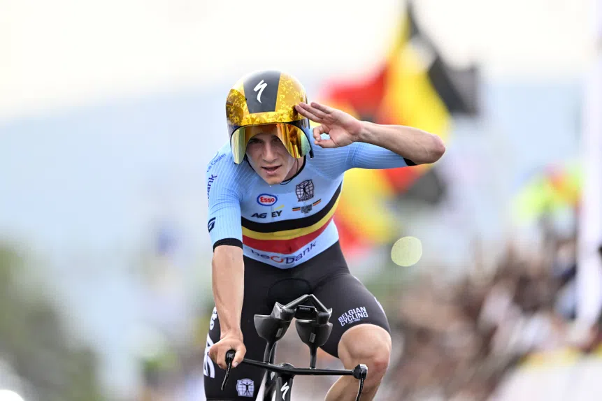 Evenepoel humilha Pogacar! Tri no Mundial