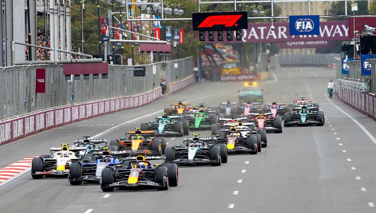 Arranque de corrida em Baku
