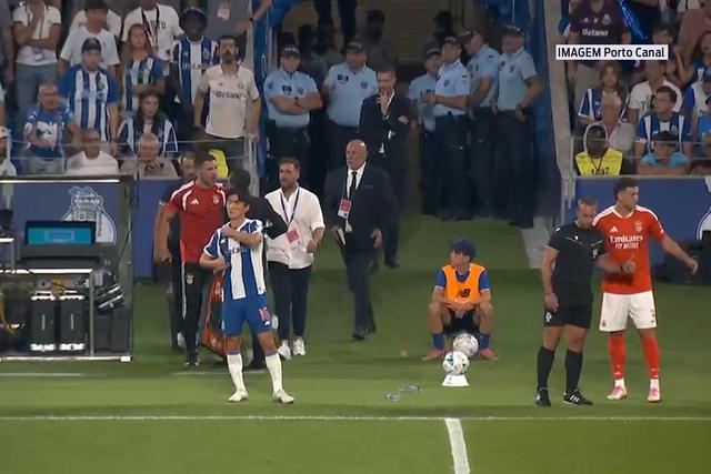 FC Porto divulga imagens de Ricardo Rocha e do banco do Benfica
