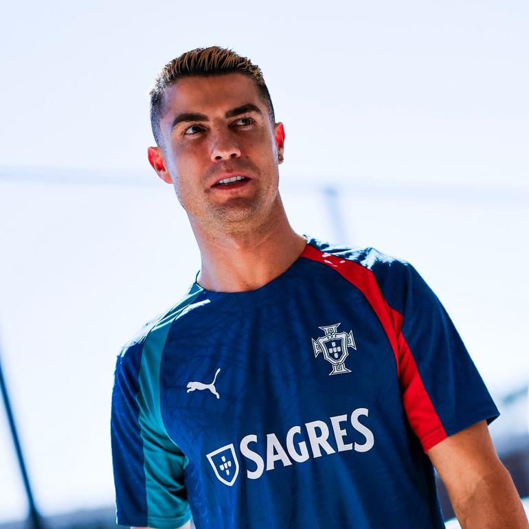 Cristiano Ronaldo, capitão da Seleção Nacional e avançado do Al Nassr - Foto: X/@Cristiano