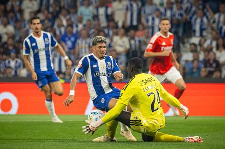 O incrível registo de William Gomes aos 41 minutos do FC Porto-Benfica