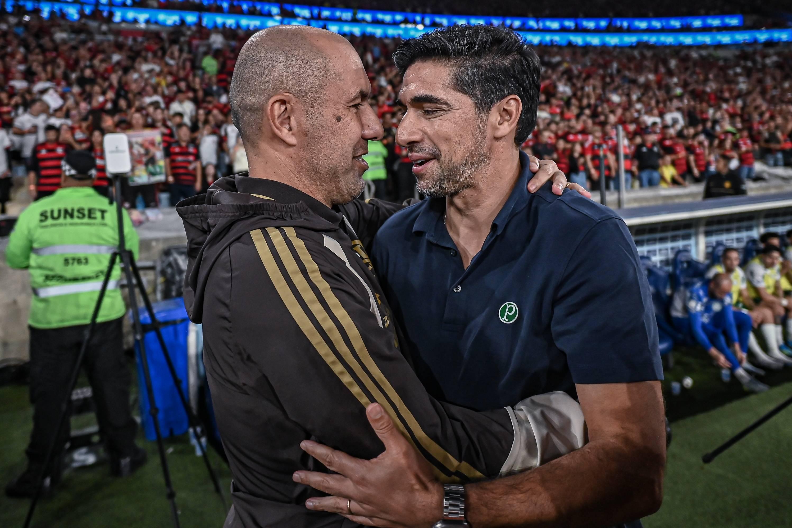 Leonardo Jardim e Abel Ferreira, treinadores de Flamengo e Palmeiras, respetivamente