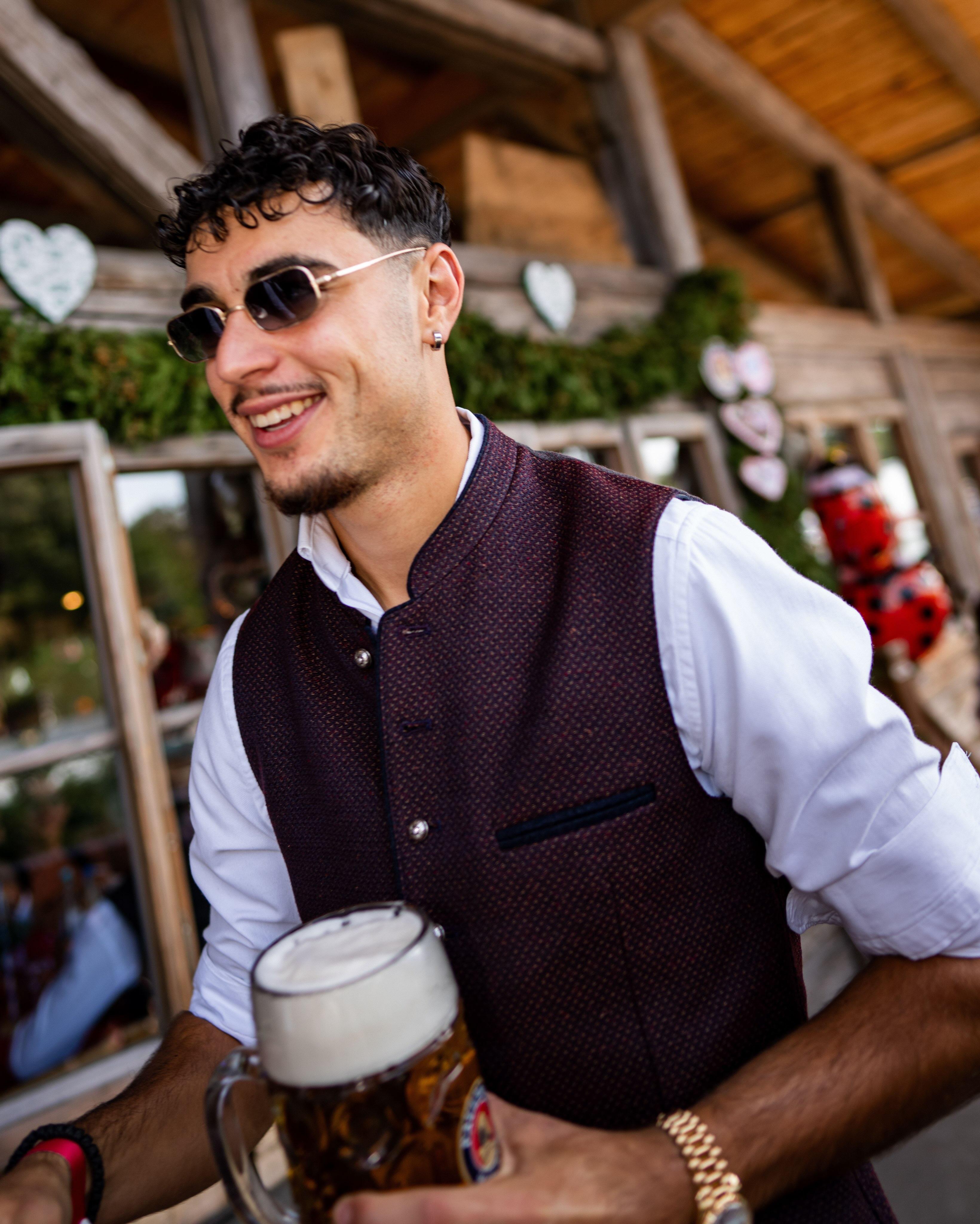 Jogadores do Bayern no Oktoberfest - Instagram