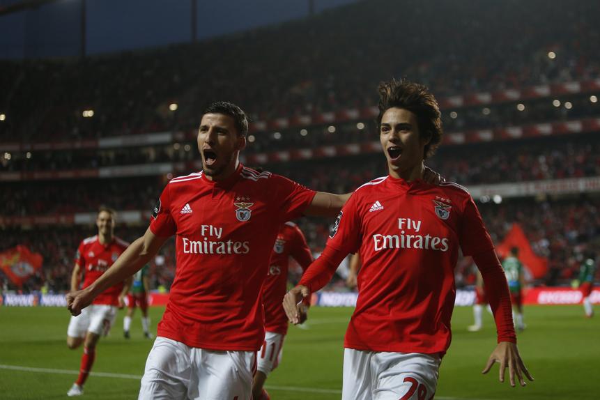 Rúben Dias e João Félix, dois dos maiores produtos do Benfica Campuus - Foto: A BOLA