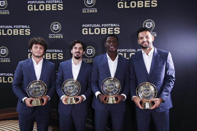 João Neves, Vitinha, Nuno Mendes e Gonçalo Ramos galardoados - Foto: FPF