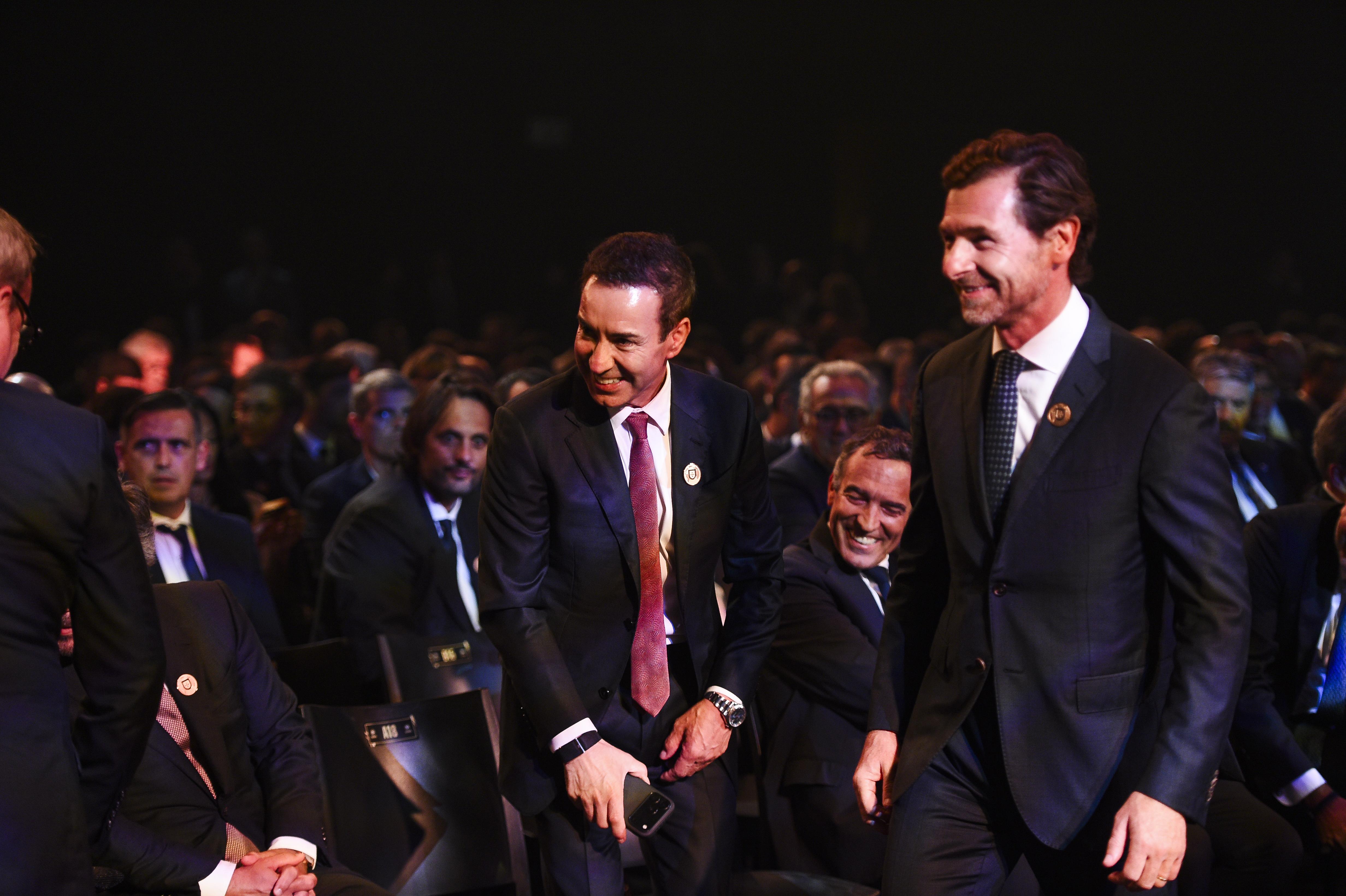 Boa disposição entre António Silva e André Villas-Boas, presidentes de SC Braga e FC Porto, respetivamente - Foto: FPF