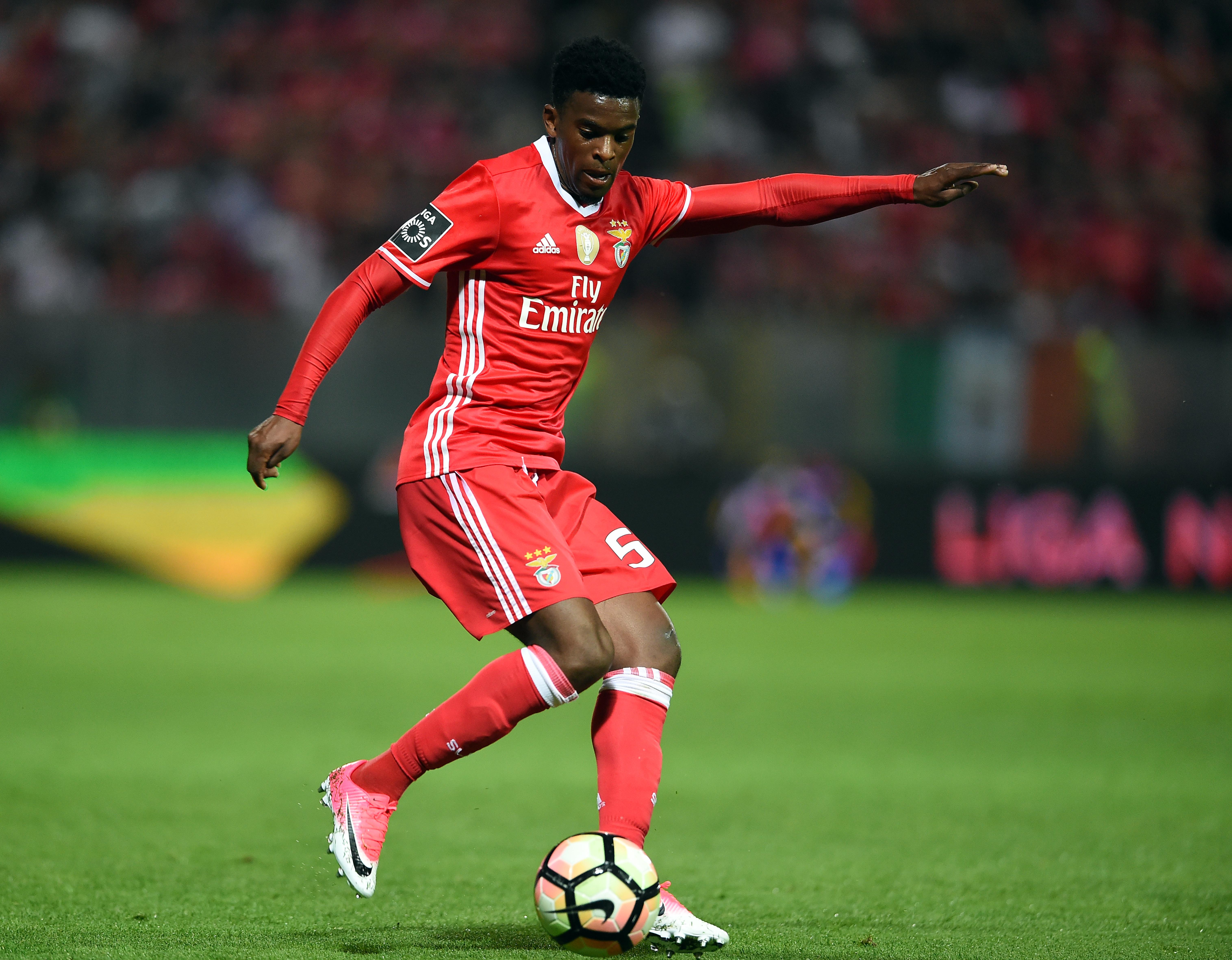 Nélson Semedo: €35,7M. Dois anos na equipa B antecederam a afirmação na equipa principal, em 2015. Saiu em 2017, campeão nacional, para rumar ao Barcelona.