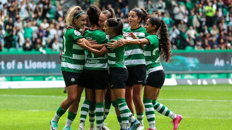 Sporting regressa a Alvalade dois anos depois e vence com segurança