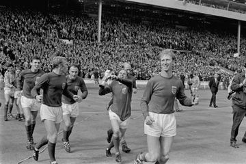 Bobby Charlton: o cérebro dos 'Wingless Wonders' campeões do mundo de 1966