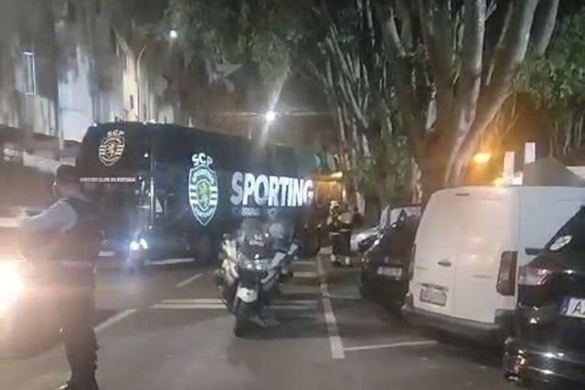 Sporting chega ao Estádio José Gomes para defrontar o Olivais e Moscavide